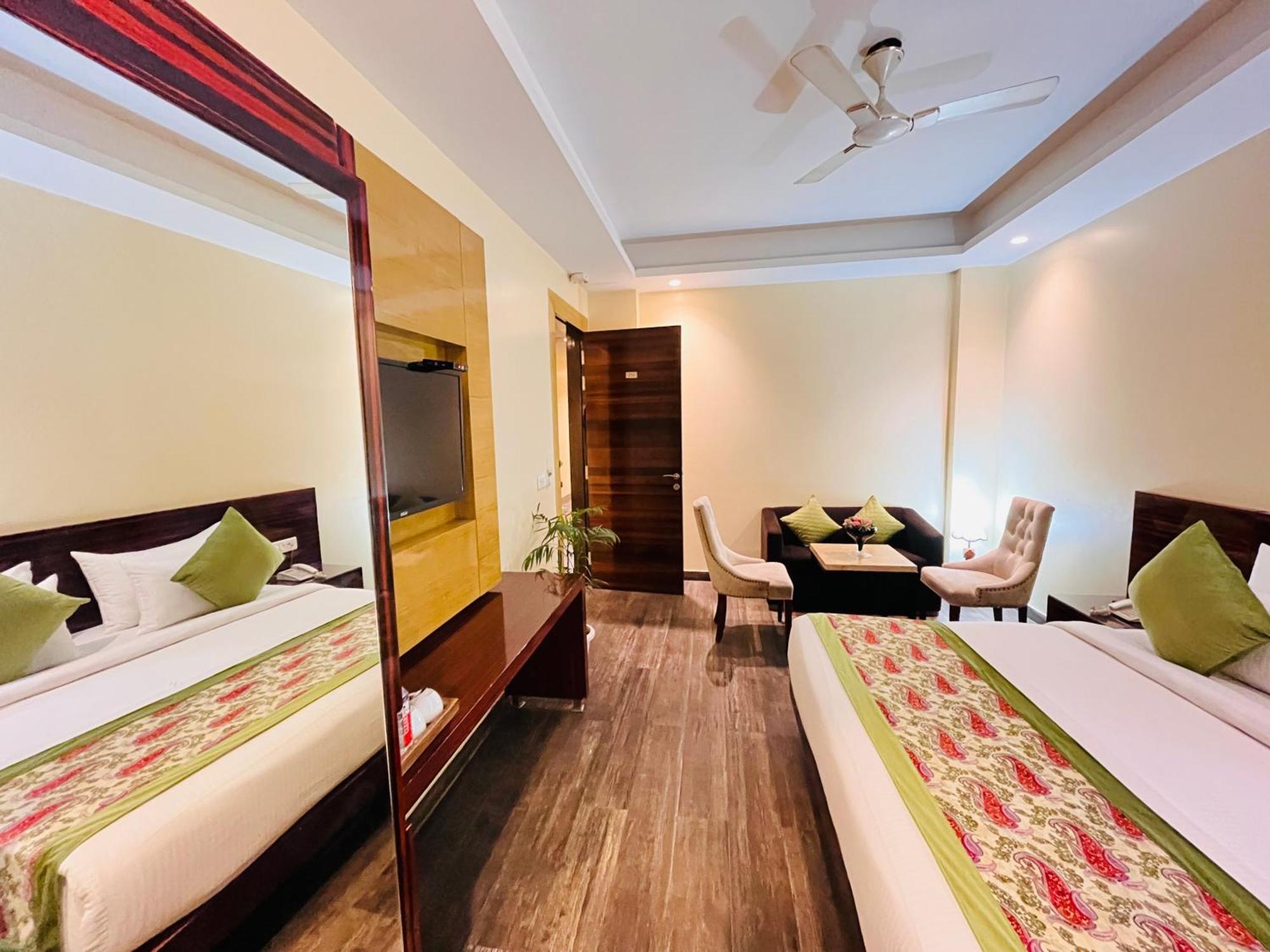 Hotel Banz Near Indira Gandhi Airport Delhi New Delhi Extérieur photo