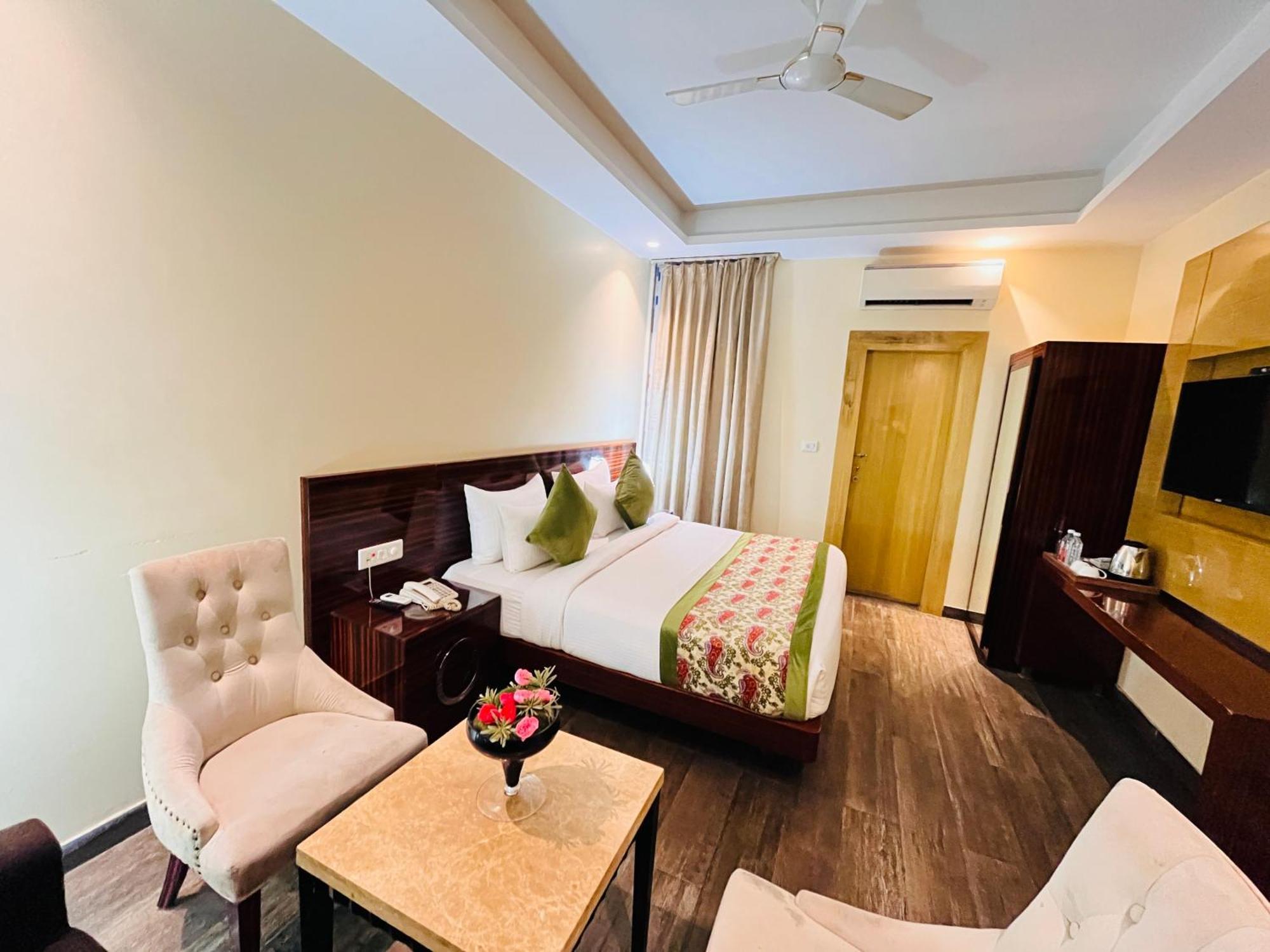 Hotel Banz Near Indira Gandhi Airport Delhi New Delhi Extérieur photo