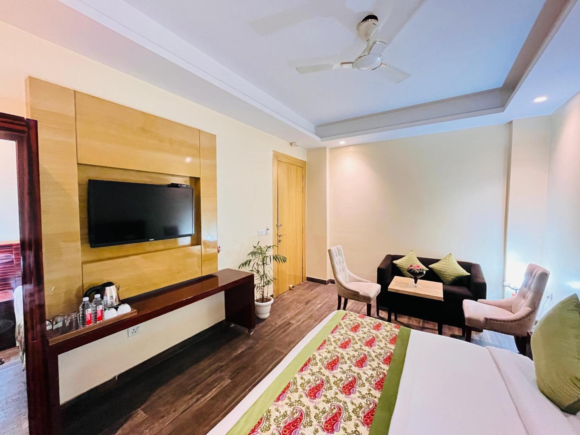 Hotel Banz Near Indira Gandhi Airport Delhi New Delhi Extérieur photo